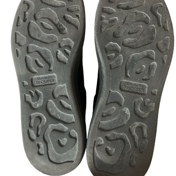 Alexander McQueen Men’s Sneakers - Picture 4 of 6